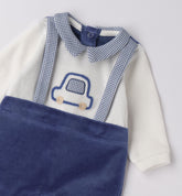 tutina intera con piede neonato